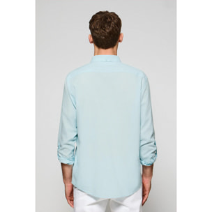 Camisa color aguamarina de lino y algodón regular fit con logo bordado