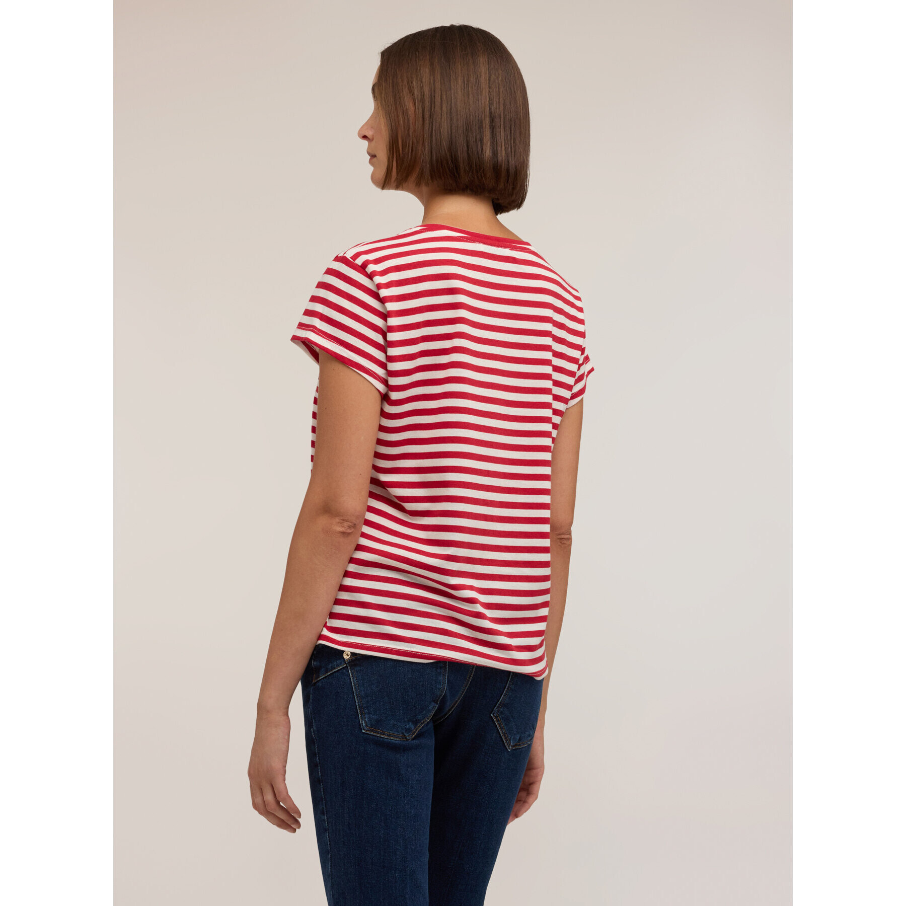 Motivi - Camiseta de rayas con aplicación de osito - Rojo