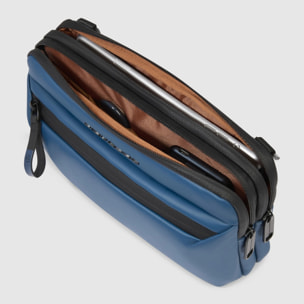 Piquadro Pochette porta iPad®mini in tessuto gommato resistente all'acqua con tracolla rimovibile