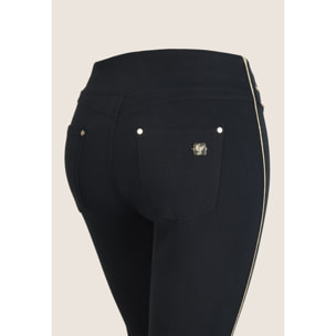 Pantaloni capri skinny in cotone organico