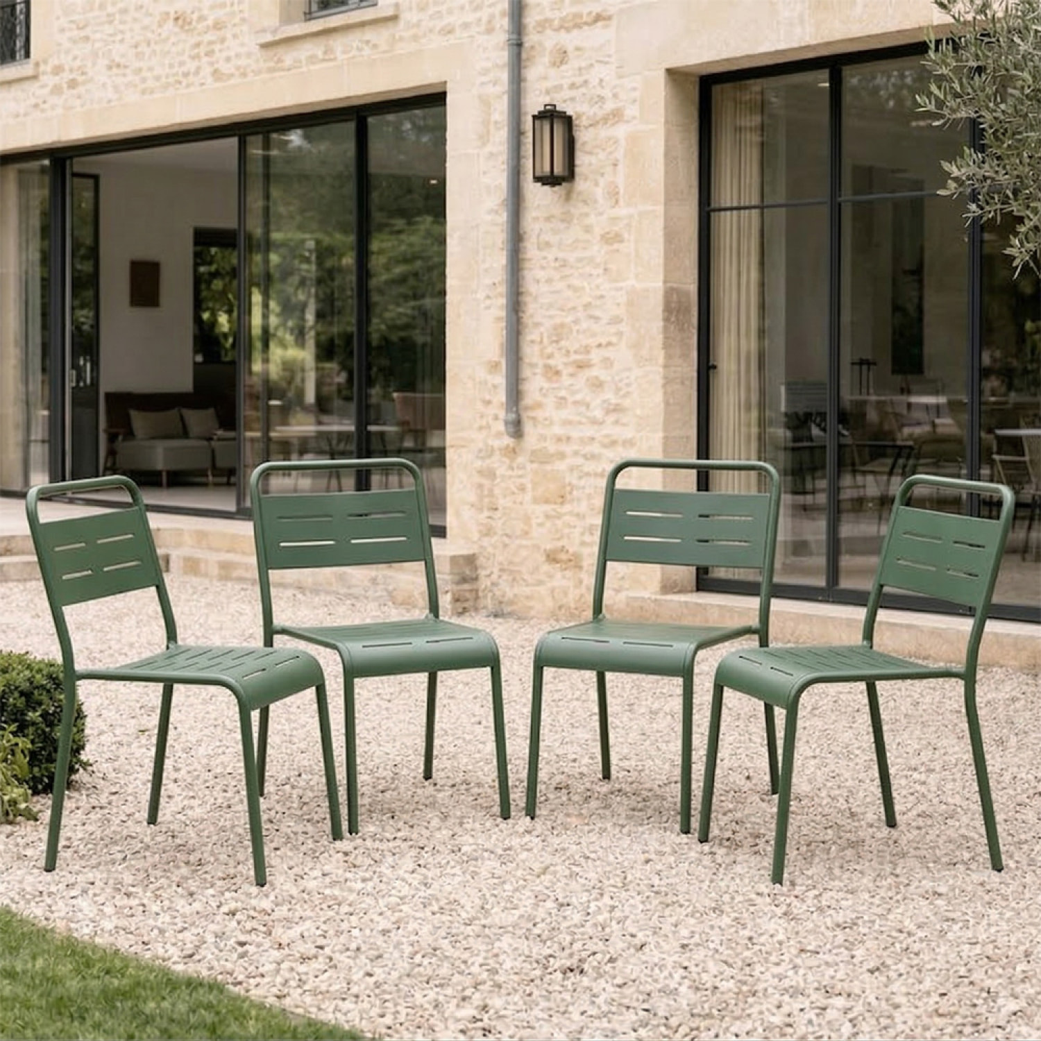 Ensemble de 4 chaises de jardin empilables vertes EVORA
