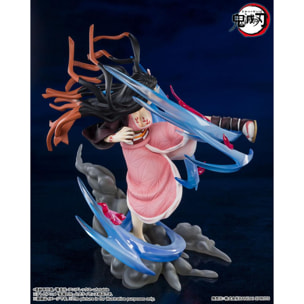 Demon Slayer: Kimetsu No Yaiba Figuartszero Pvc Statua Nezuko Kamado Demon Form Advancing Ver. 20 Cm Bandai Tamashii Nations