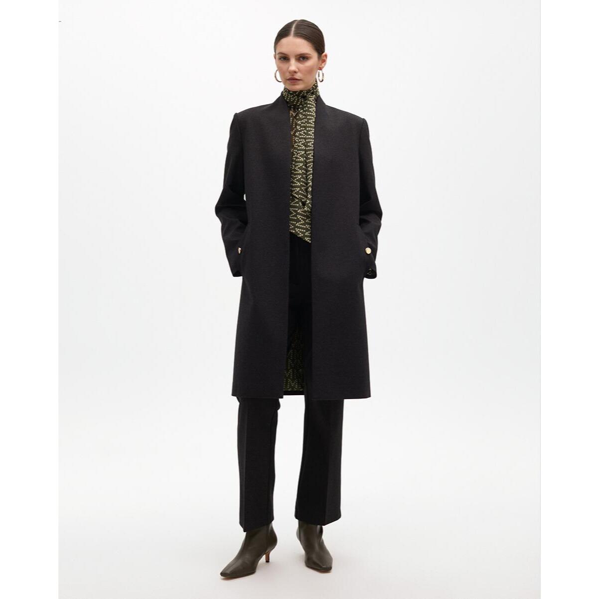 Camicia con logo e fiocco al collo