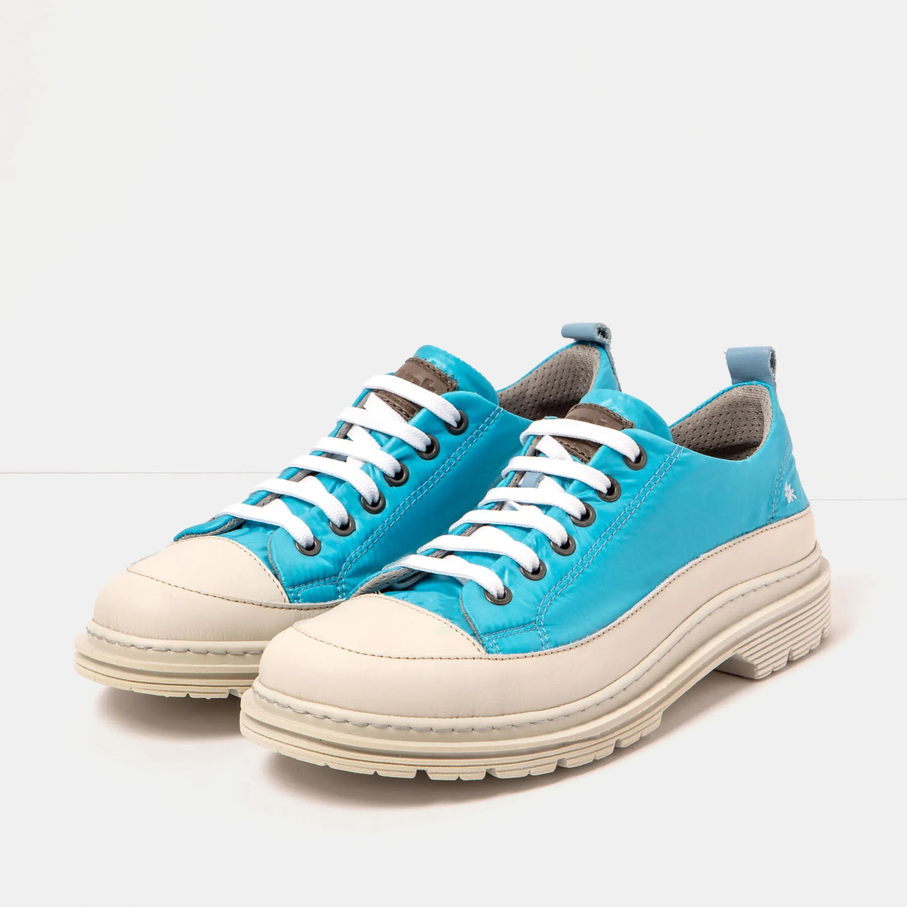 Zapatos 1894 NYLON CLOUD/ BIRMINGHAM color Cloud