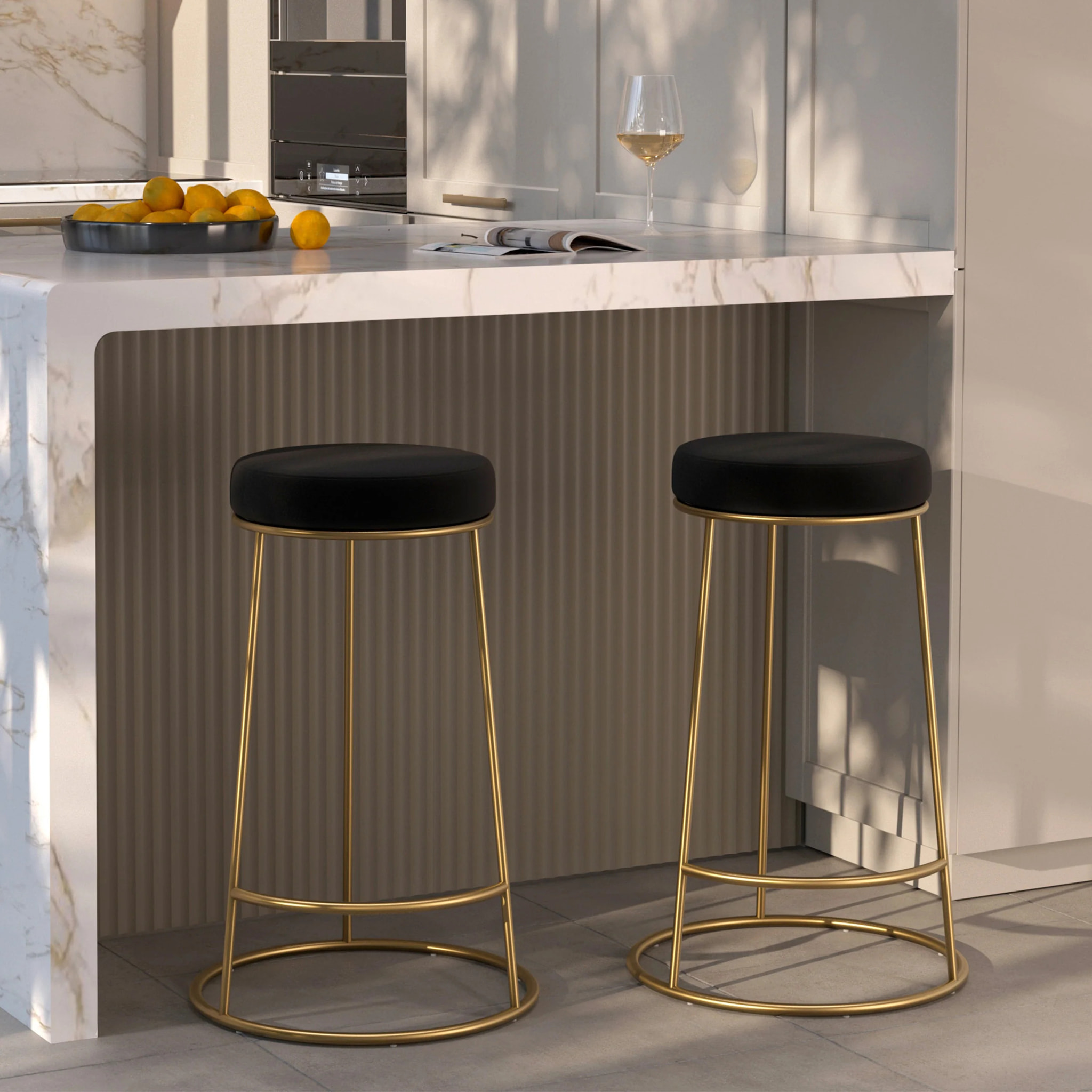 Lot de 2 tabourets pour îlot central 63 cm en velours noir - Kendal