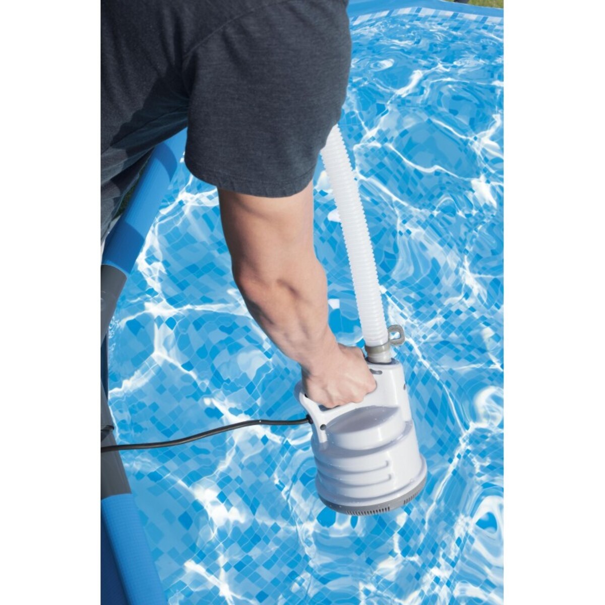 Bestway Pompe vide Cave + tuyau