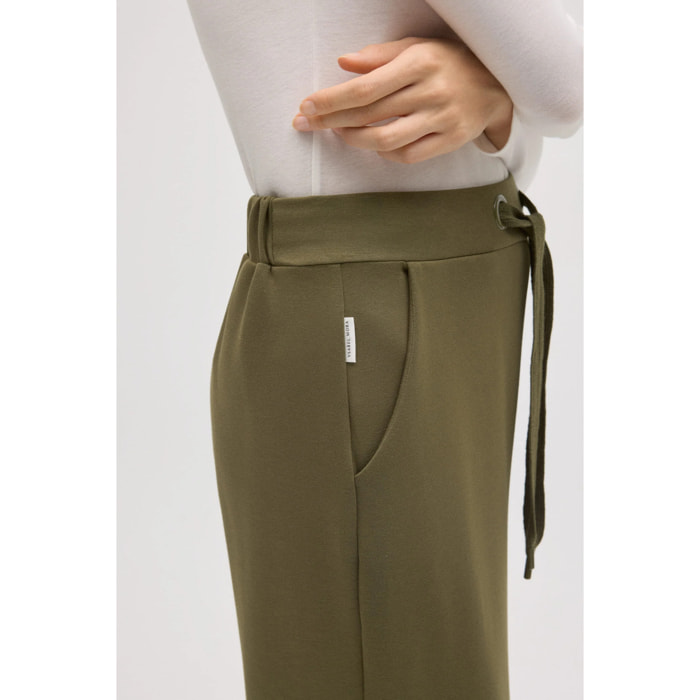 Pantaloni dritti fluidi verdi