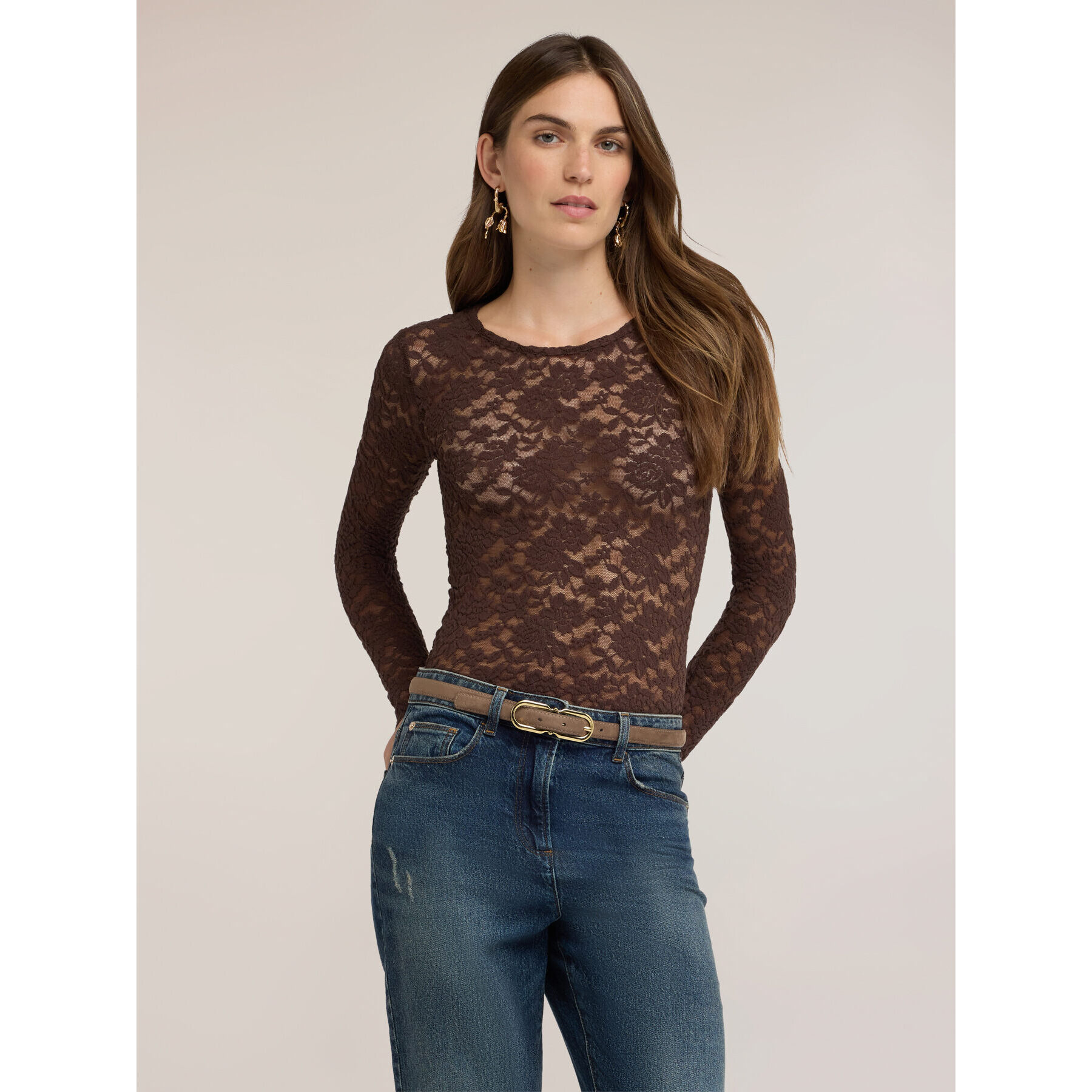 Motivi - T-shirt in pizzo floreale con orlo smerlato - Marrone
