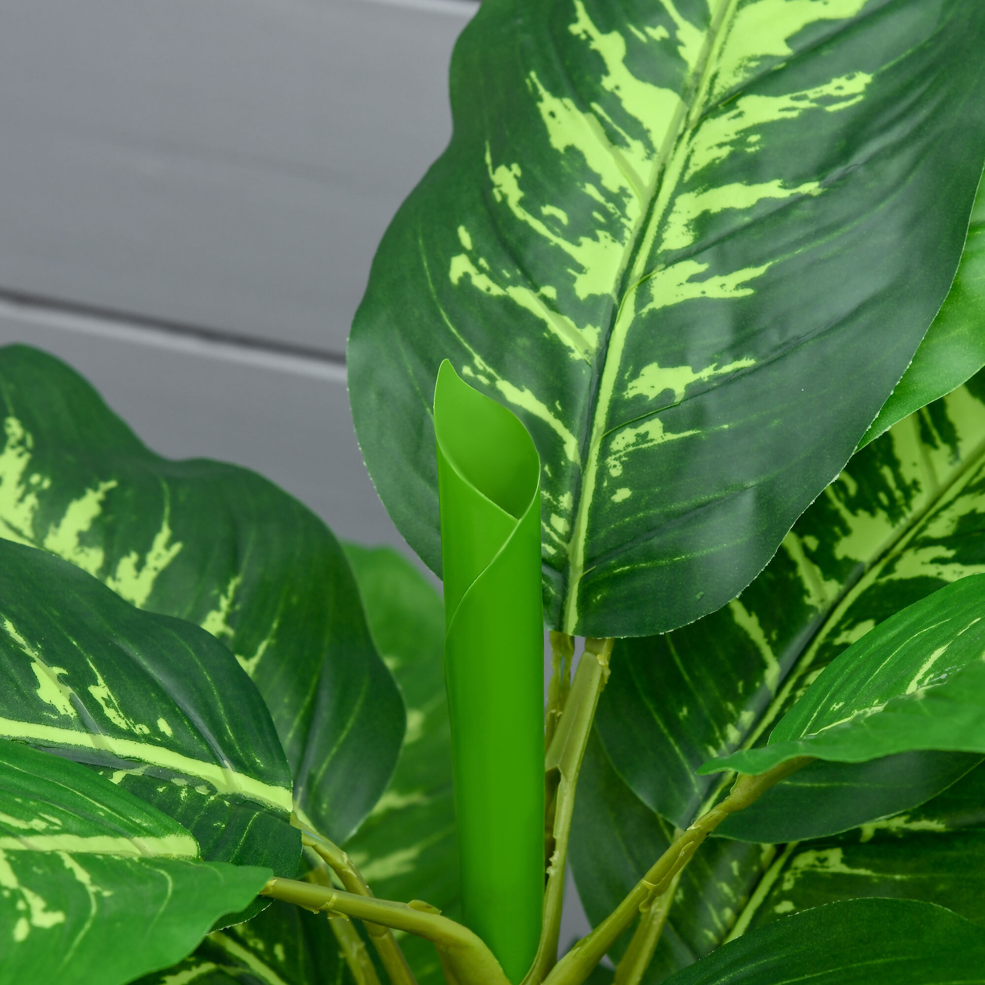 Planta Artificial de 95 cm árbol Imitación Hoja Perenne en Maceta de Cemento