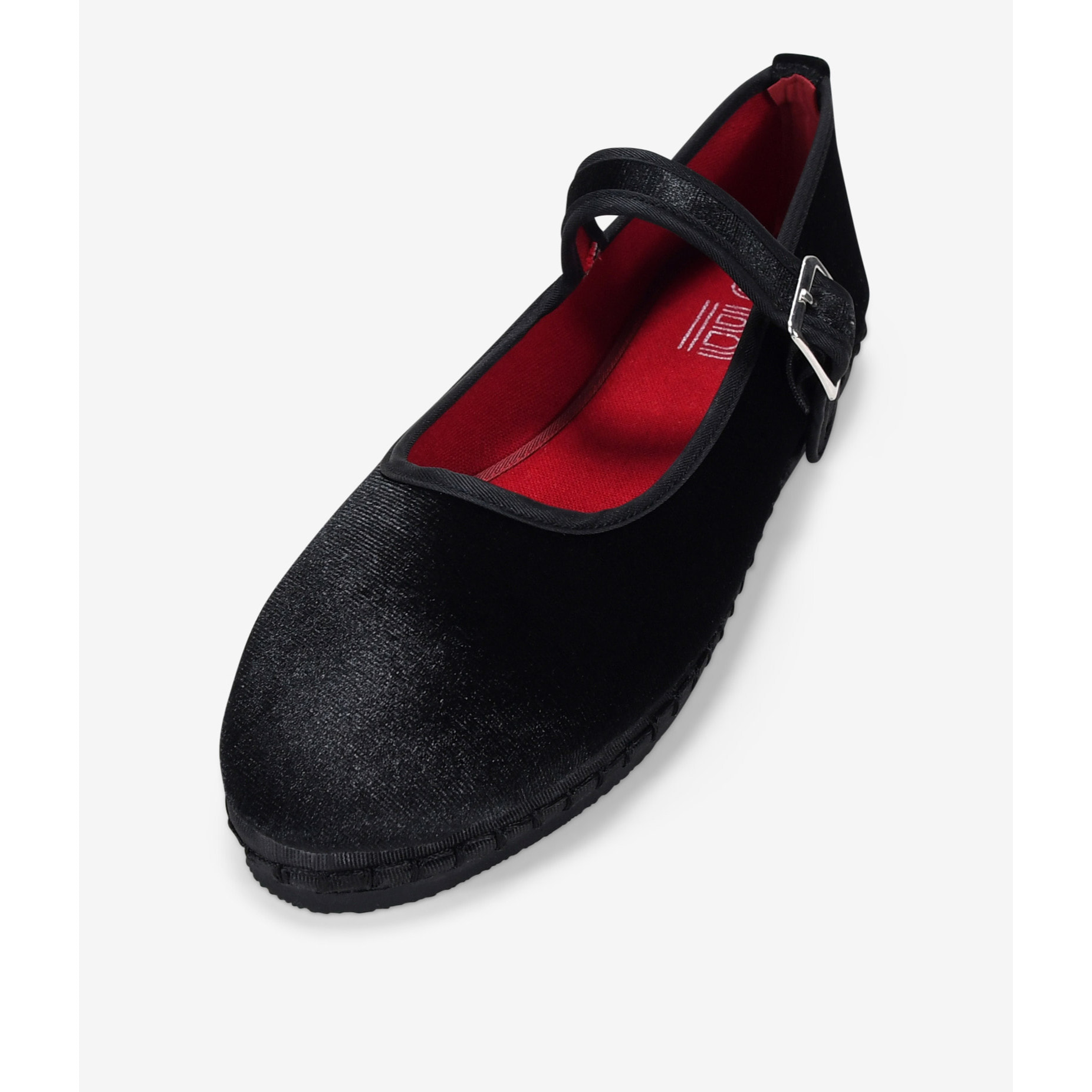 Bailarinas negras de terciopelo con hebilla