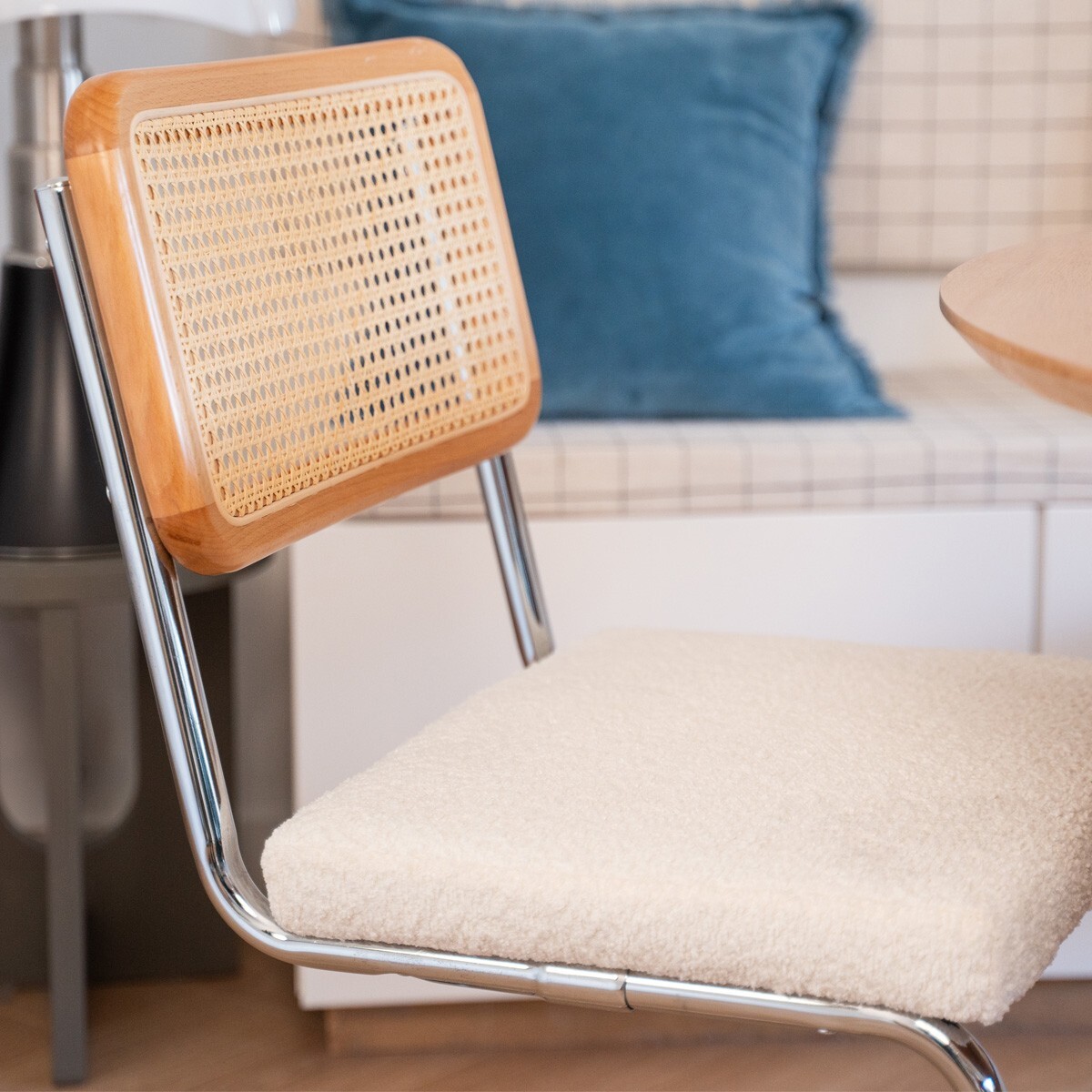 Lot de 2 chaises en cannage et tissu bouclé - MUSE