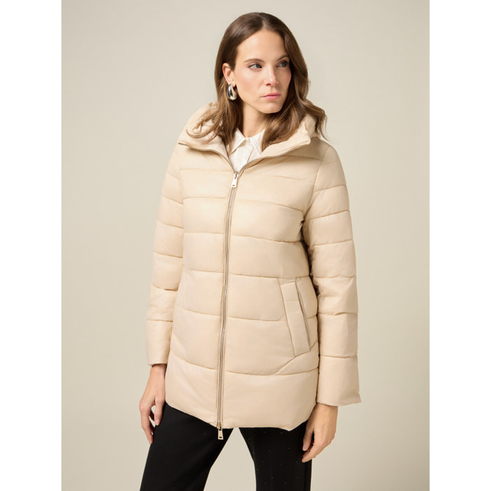 Oltre - Piumino midi con cappuccio - Beige