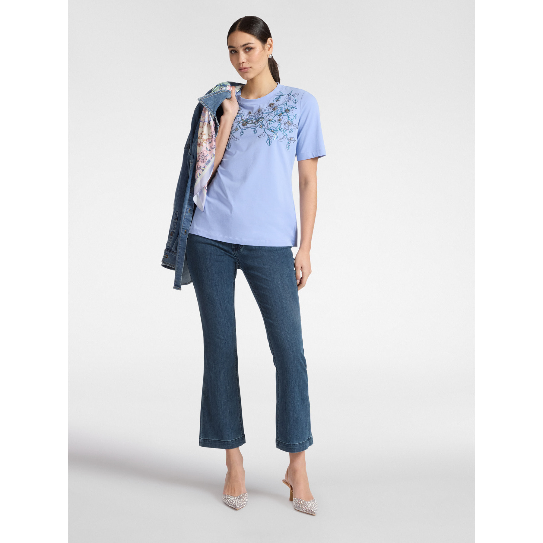 Elena Mirò - T-shirt con ricamo floreale - Azzurro