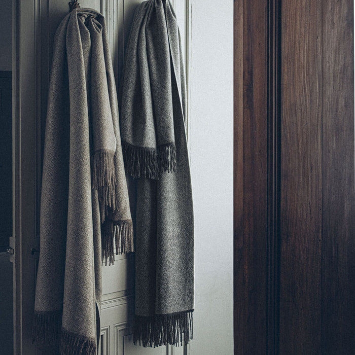 Plaid uni en alpaga, NOMADE, Gris