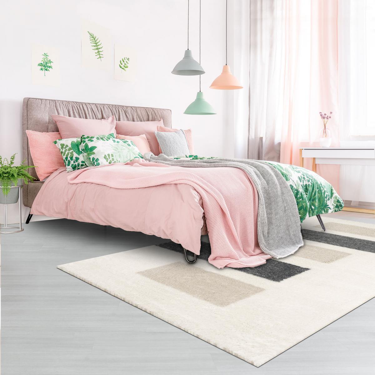 Tapis shaggy tissé motif géométrique BUHU