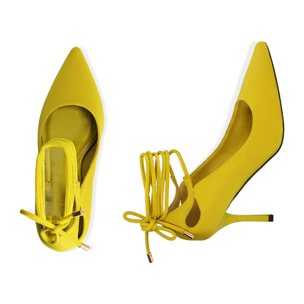 Zapato de tacón de lycra amarillo, talla 8,5 cm.