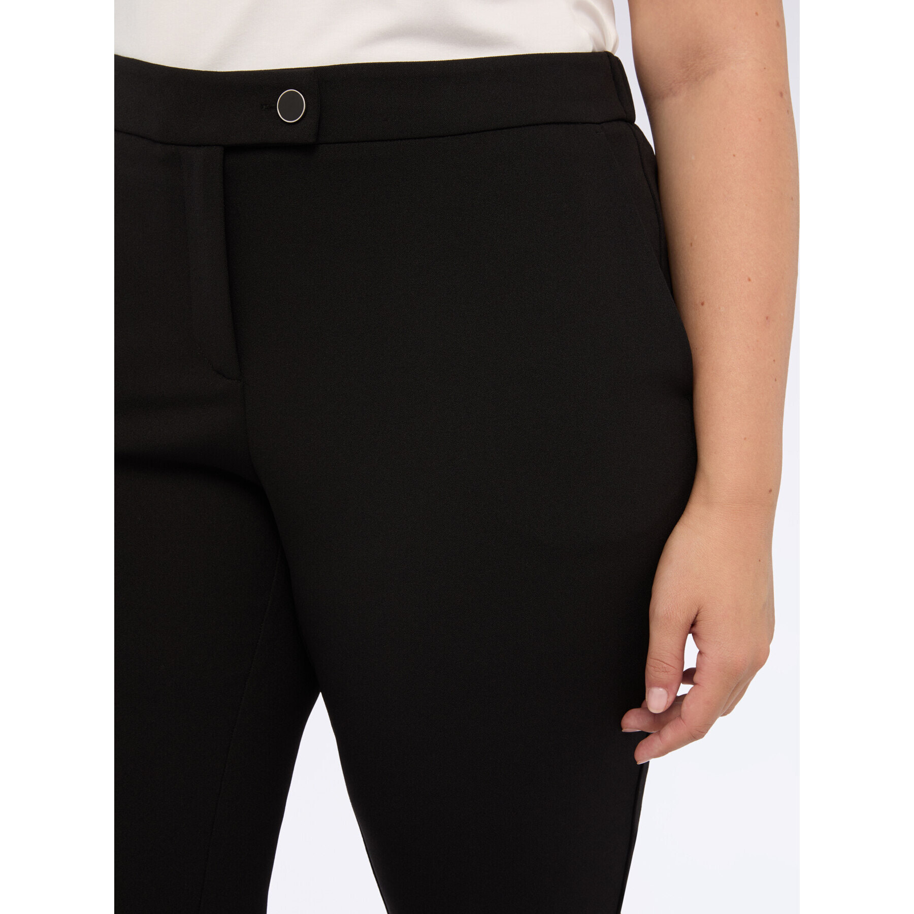 Fiorella Rubino - Pantalones kick flare de tejido elástico - Negro
