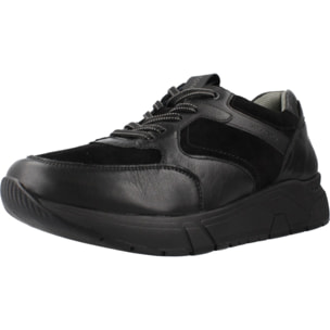 Sneakers de  Hombre de la marca STONEFLY  modelo ACTION 31 CALF LTH/VELOUR Black