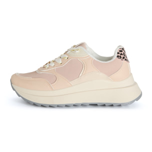 Sneakers in Similpelle con Dettagli Vernice e Animalier