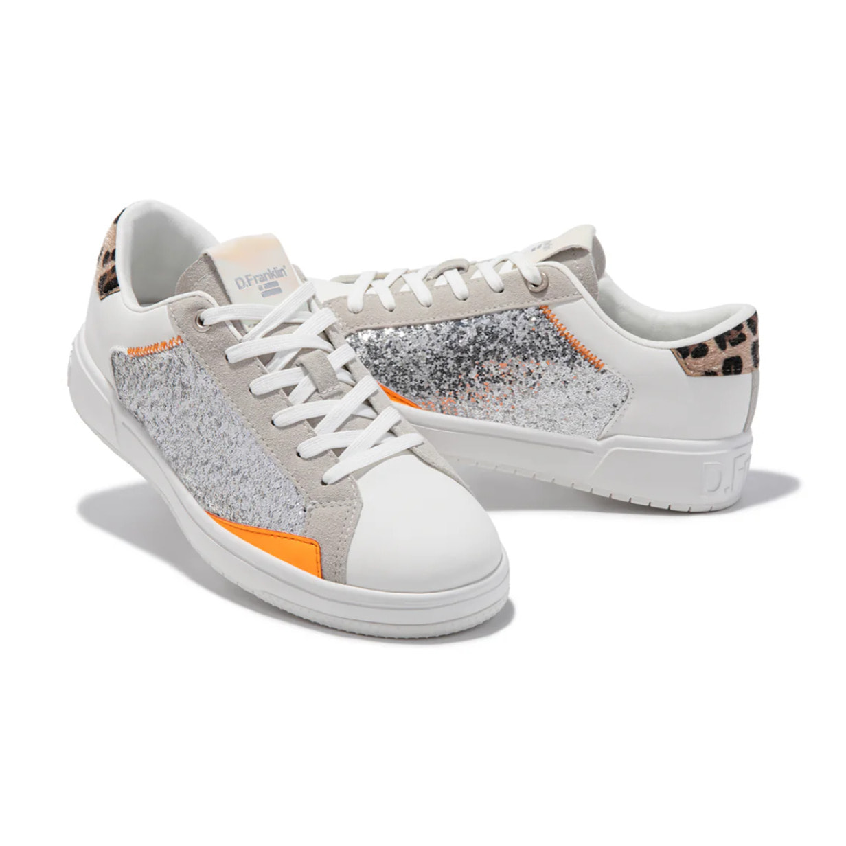 Zapatillas Casual Mujer Court V2 Tenis Basic Glitter Plata / Leo D.Franklin