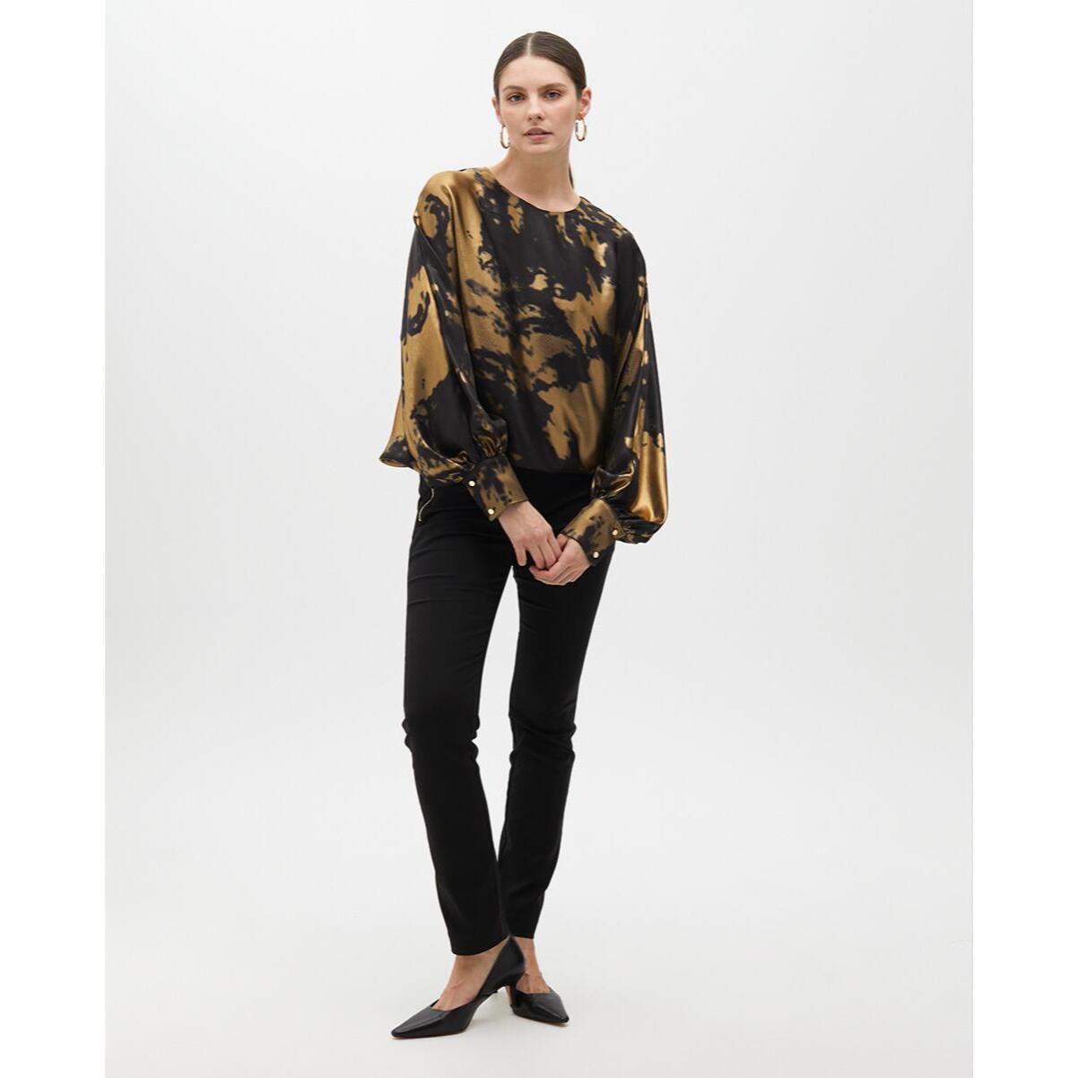 Blusa Stampata con Manica Asimmetrica