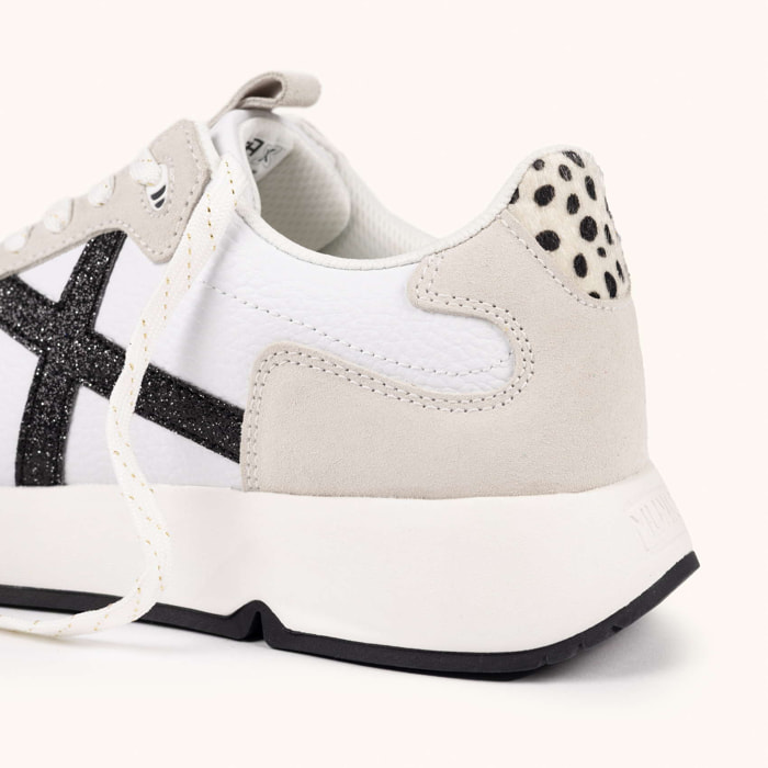 MUNICH MAMBA 06 Sneakers de diseño contemporáneo y gran volumen Blanco, Gris y Negro Brillante