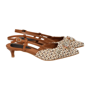 Decolletè con applicazione gioiello- tacco 4,5 cm