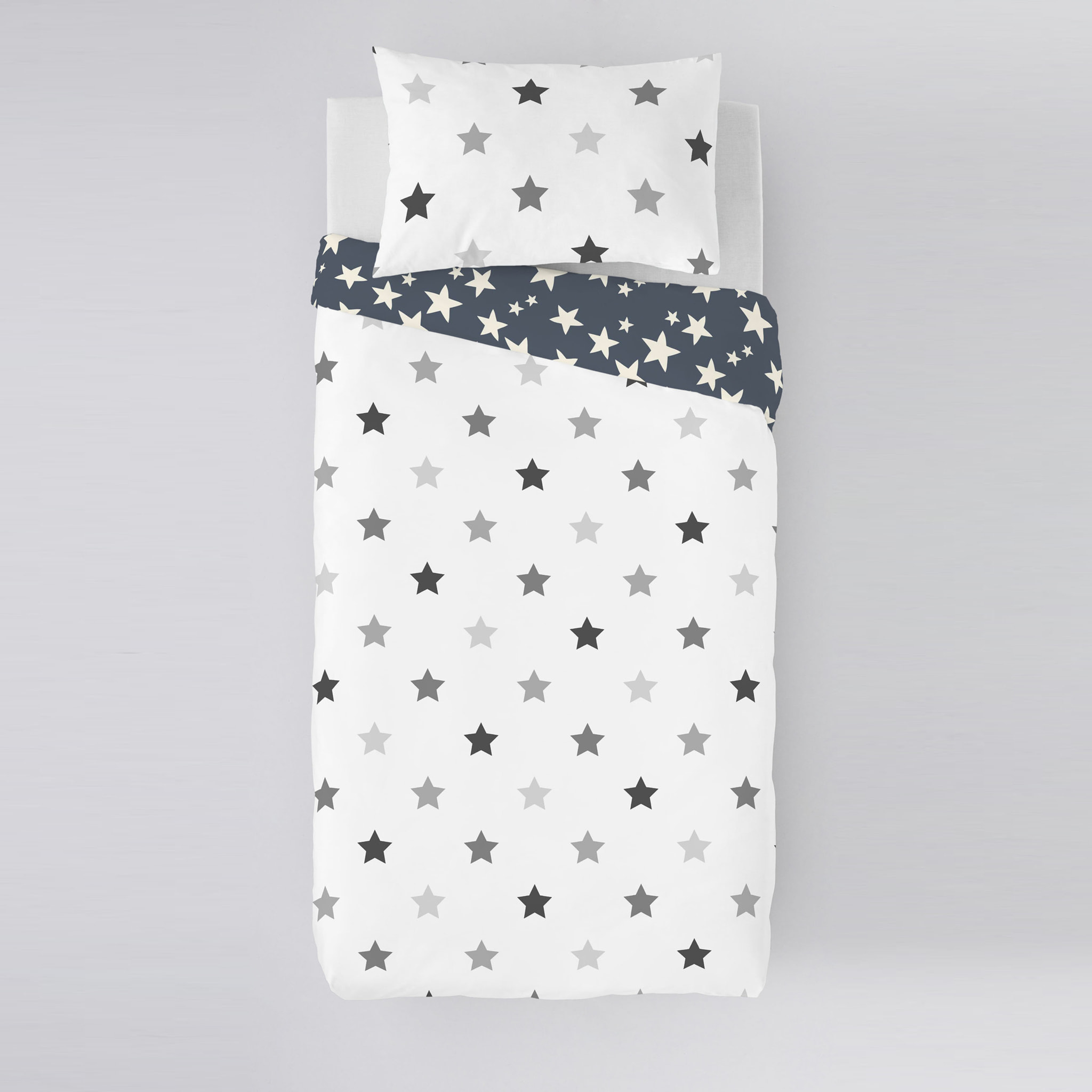 Cool Kids - Funda Nórdica Estampada - Infantil - Cierre Solapa - Incluye 1 Funda de Almohada - 100% Algodón - Indigo A