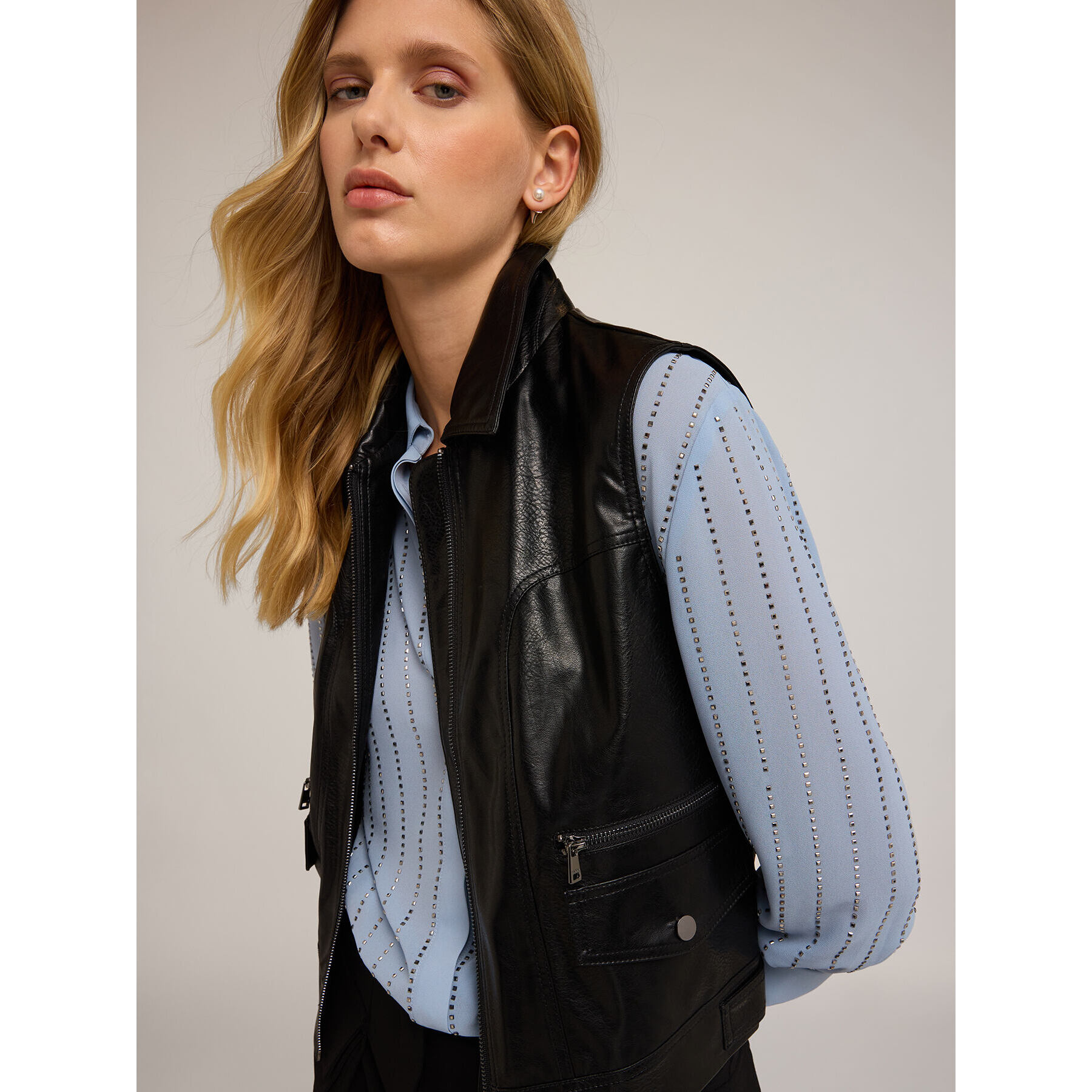 Motivi - Gilet in tessuto spalmato - Nero