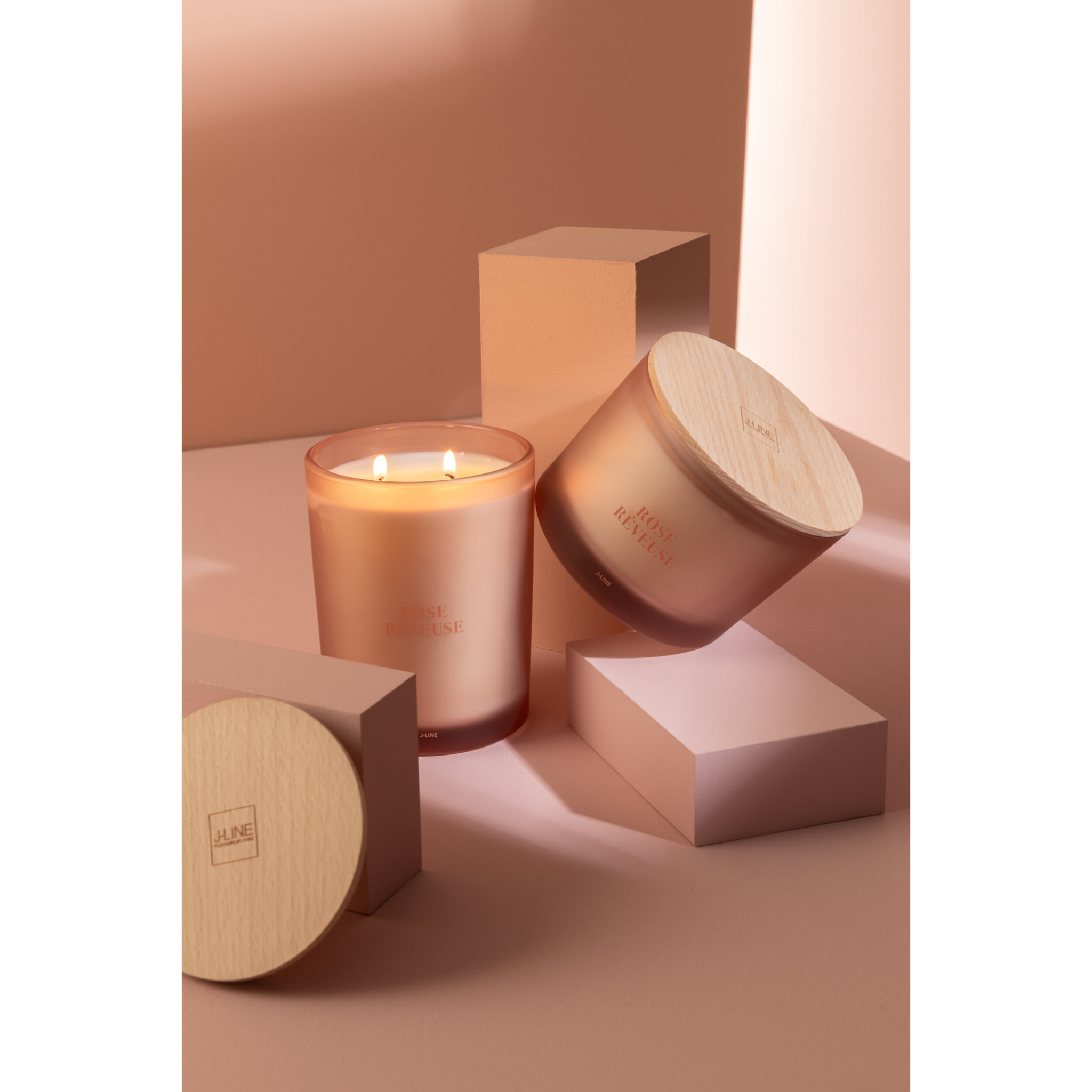 J-Line bougie parfumée Accords Essentiels - Rose Rêveuse - rose - 52H