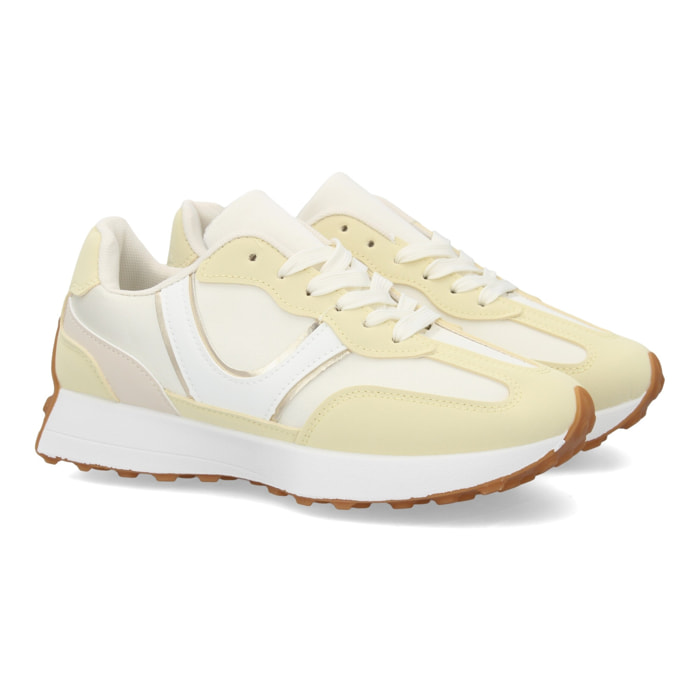 Zapatillas deportivas mujer estilo urbano