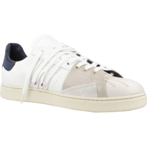 SNEAKERS HIDNANDER STRIPELESS ULTIMATE AT