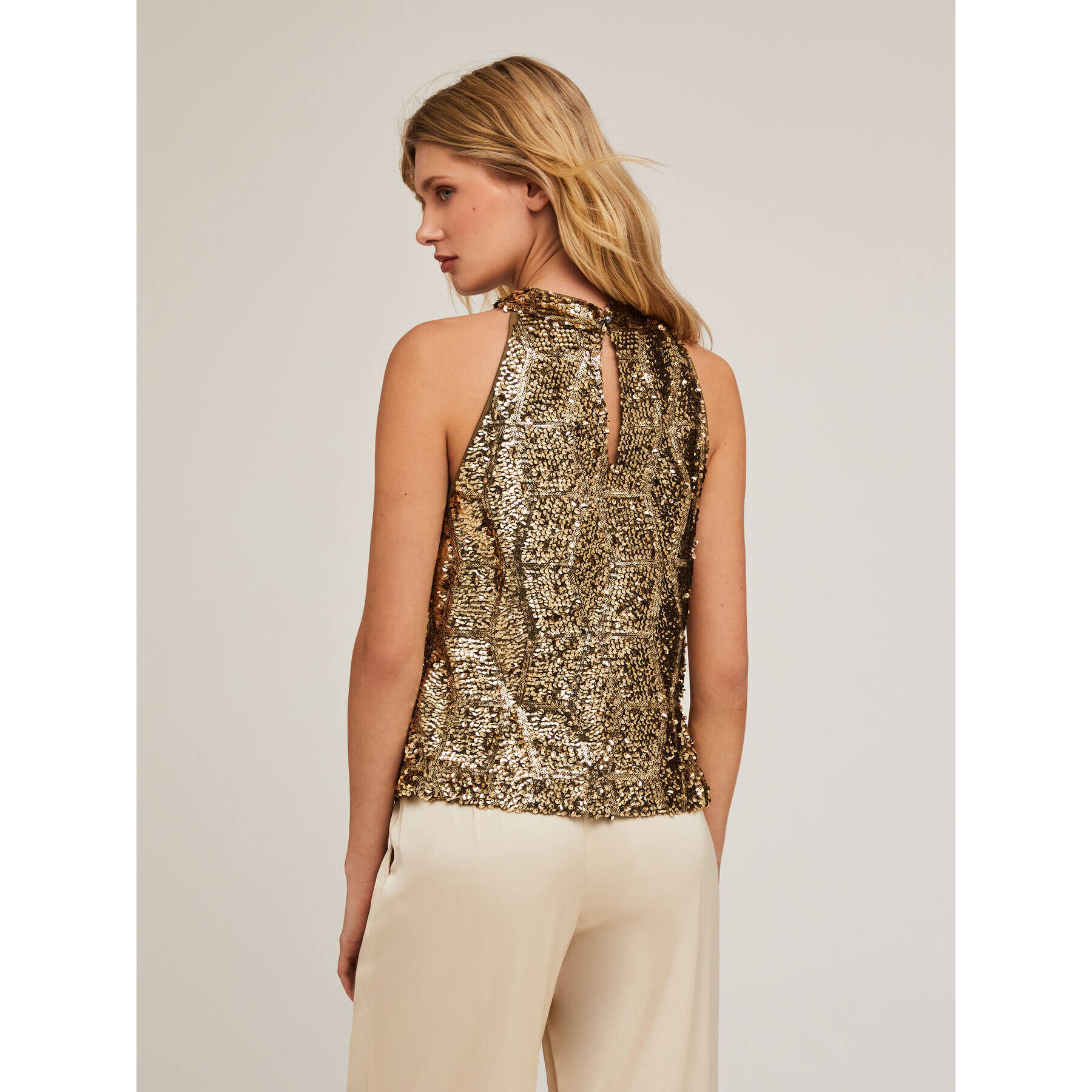 Motivi - Top halter con lentejuelas - Oro