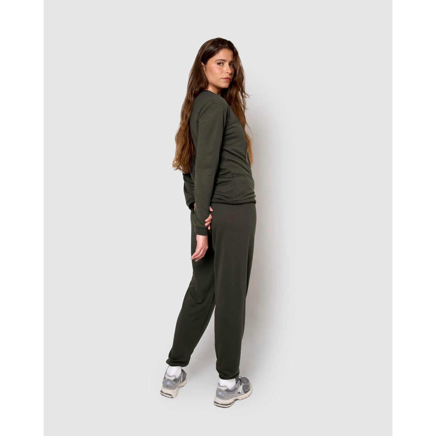 Pantalón largo básico deportivo gris marengo