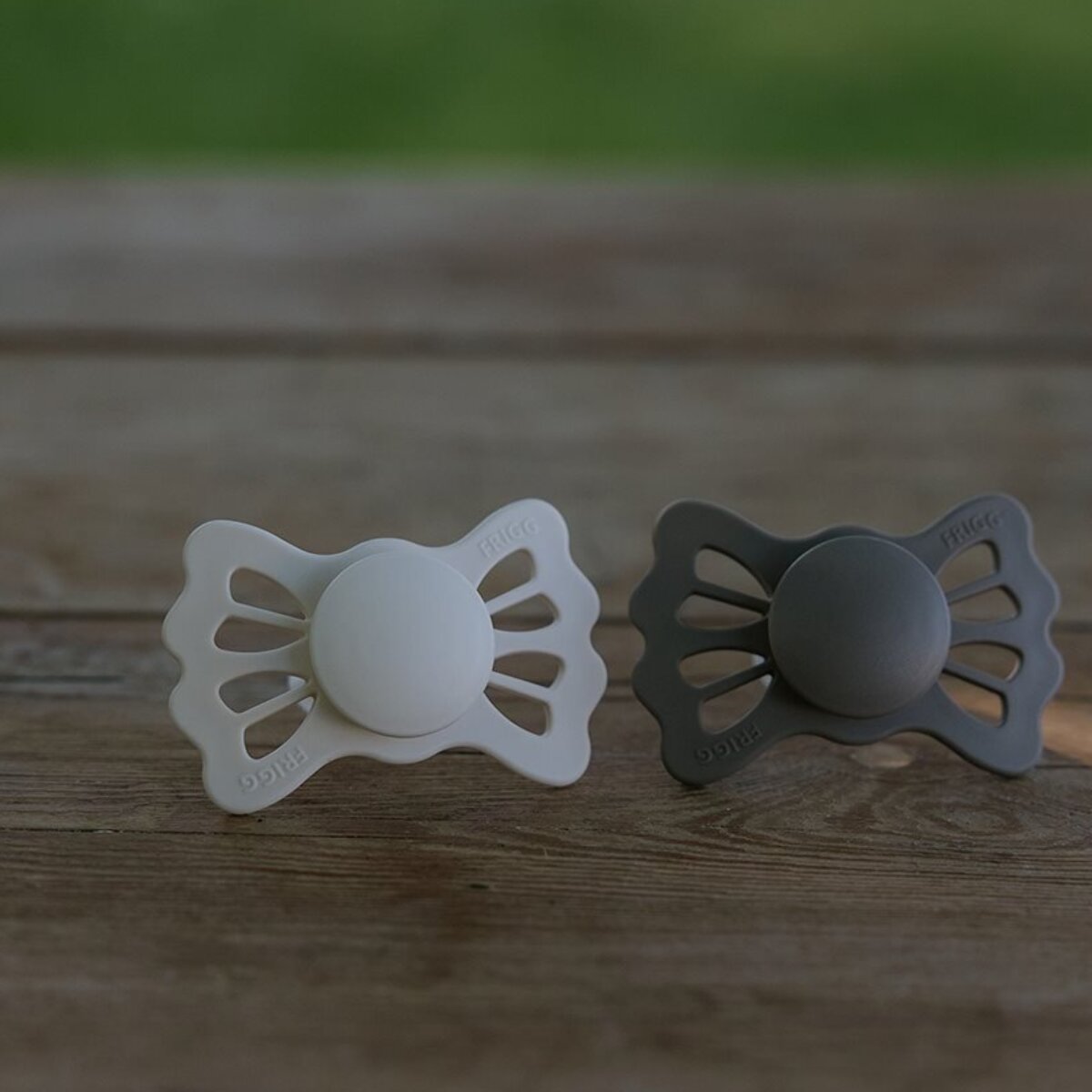 Frigg Pack 2 Chupetes Sim. Silicona Lucky