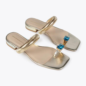 Sandali metallizzati anello gioiello