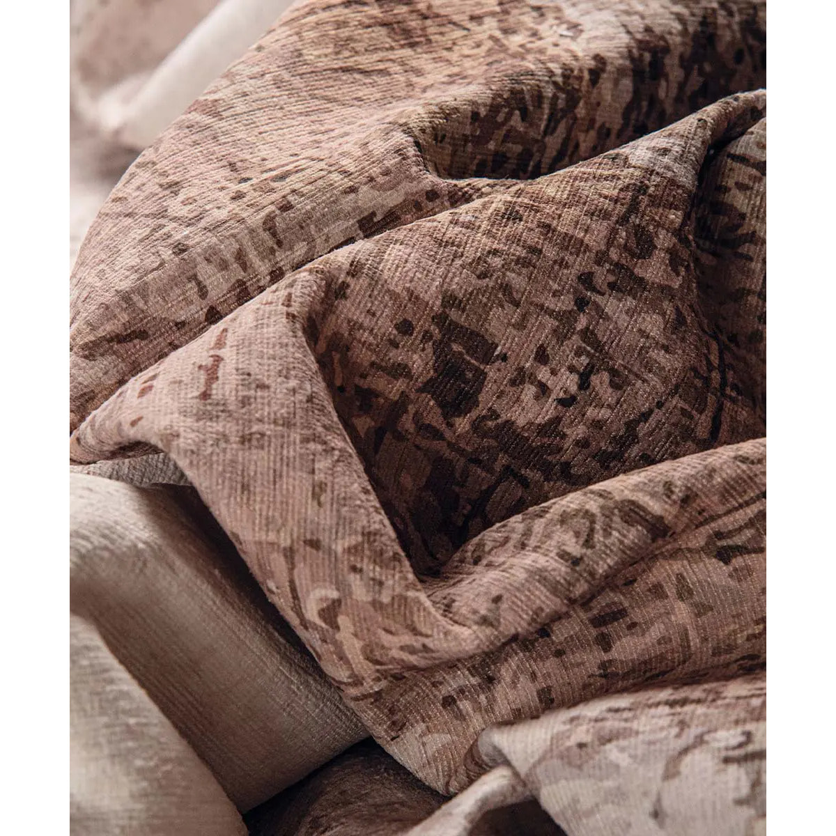 Tappeto arredo salotto soggiorno camera, stile moderno contemporaneo disegni arte moderna e motivi astratti