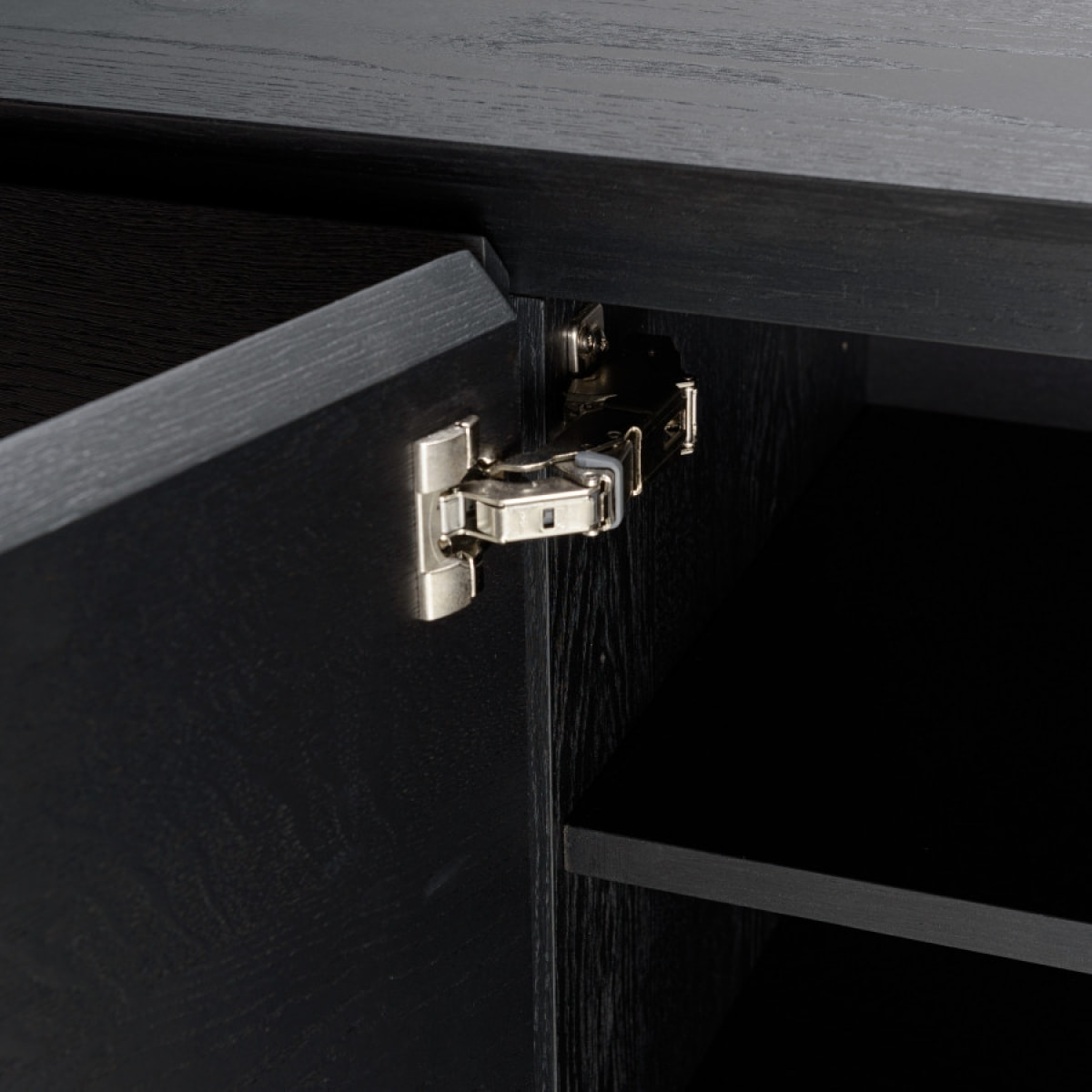 MAXENDRE - Buffet noir 4 portes 6 étagères pieds métal noir