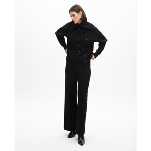 Pantaloni dritti con borchie laterali