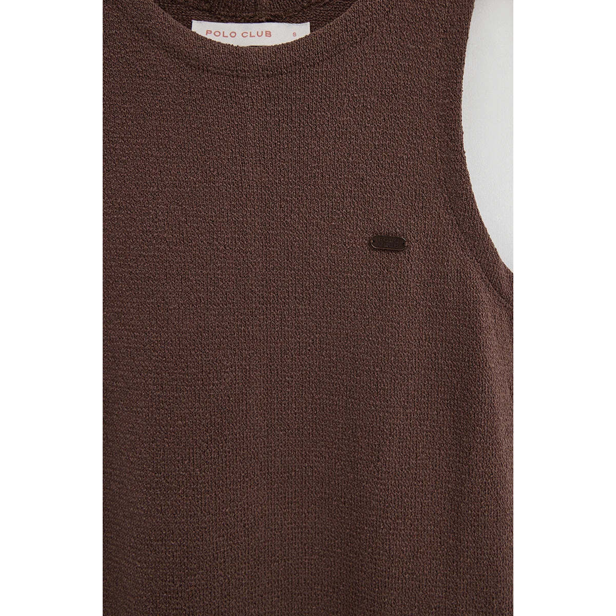 Vestido color chocolate de punto rustico con logo Polo Club