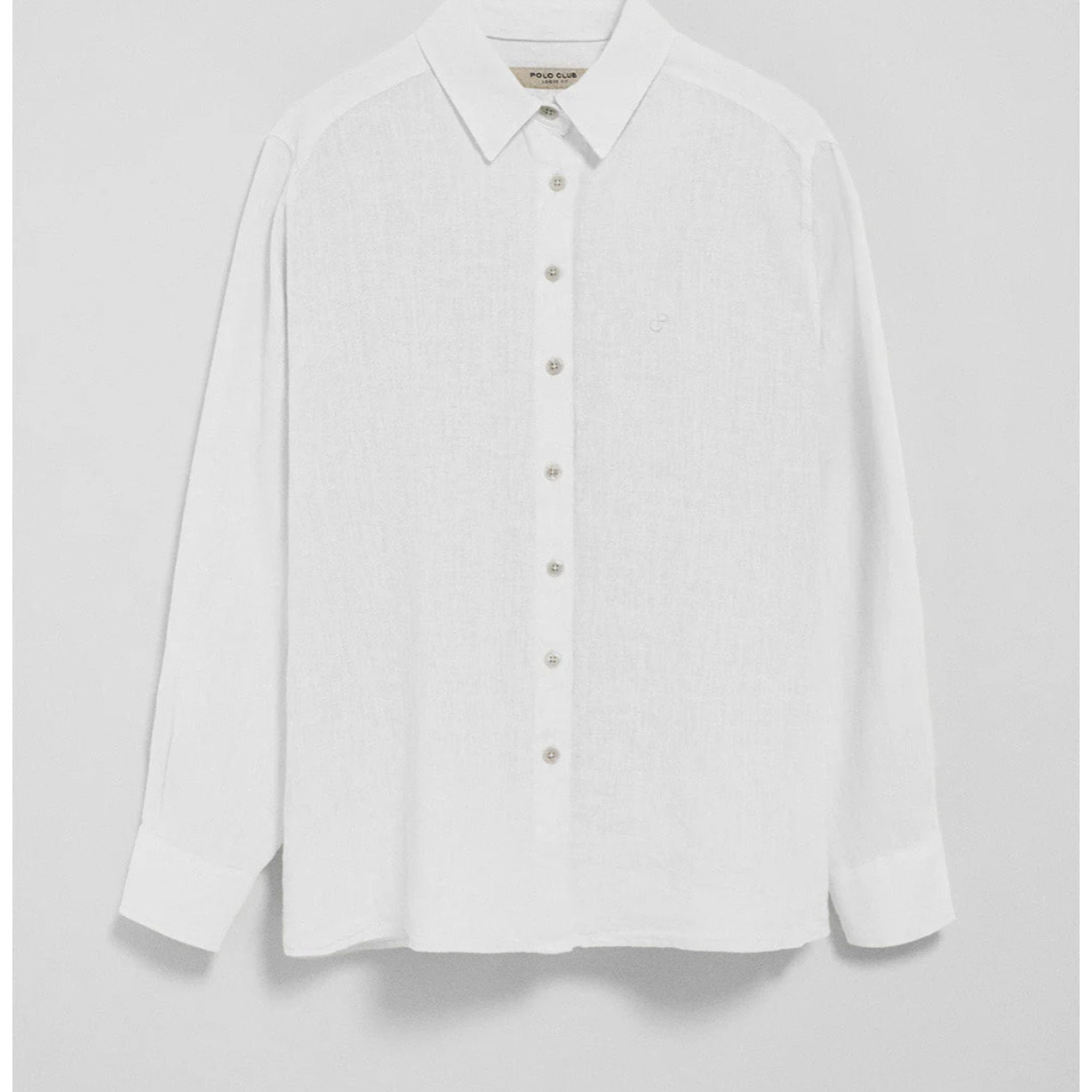 Camisa blanca garment dye de lino con monograma bordado