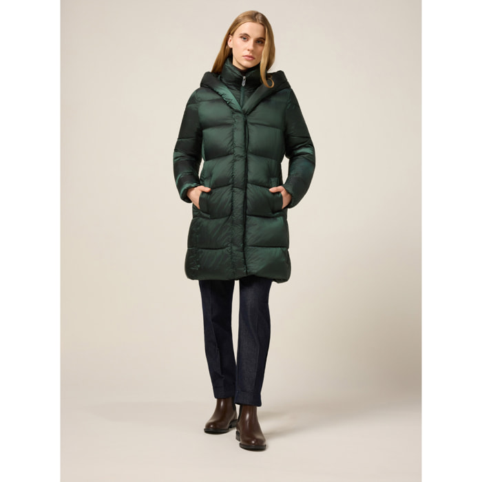 Oltre - Piumino lungo in nylon con cappuccio - Verde