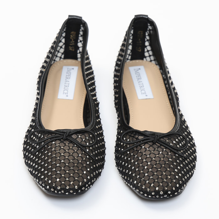 Ballerine in simil pelle traforate con strass