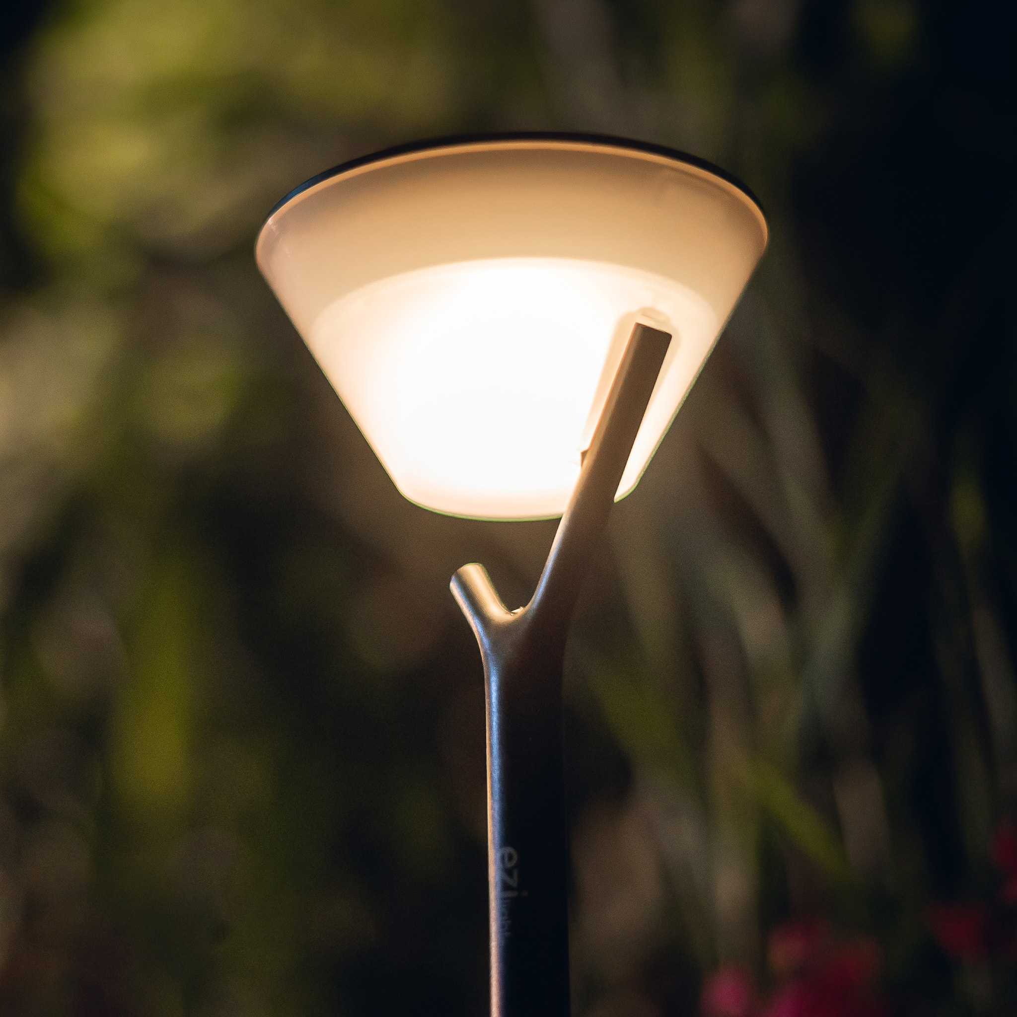 EZIlight® Solar peaky cup