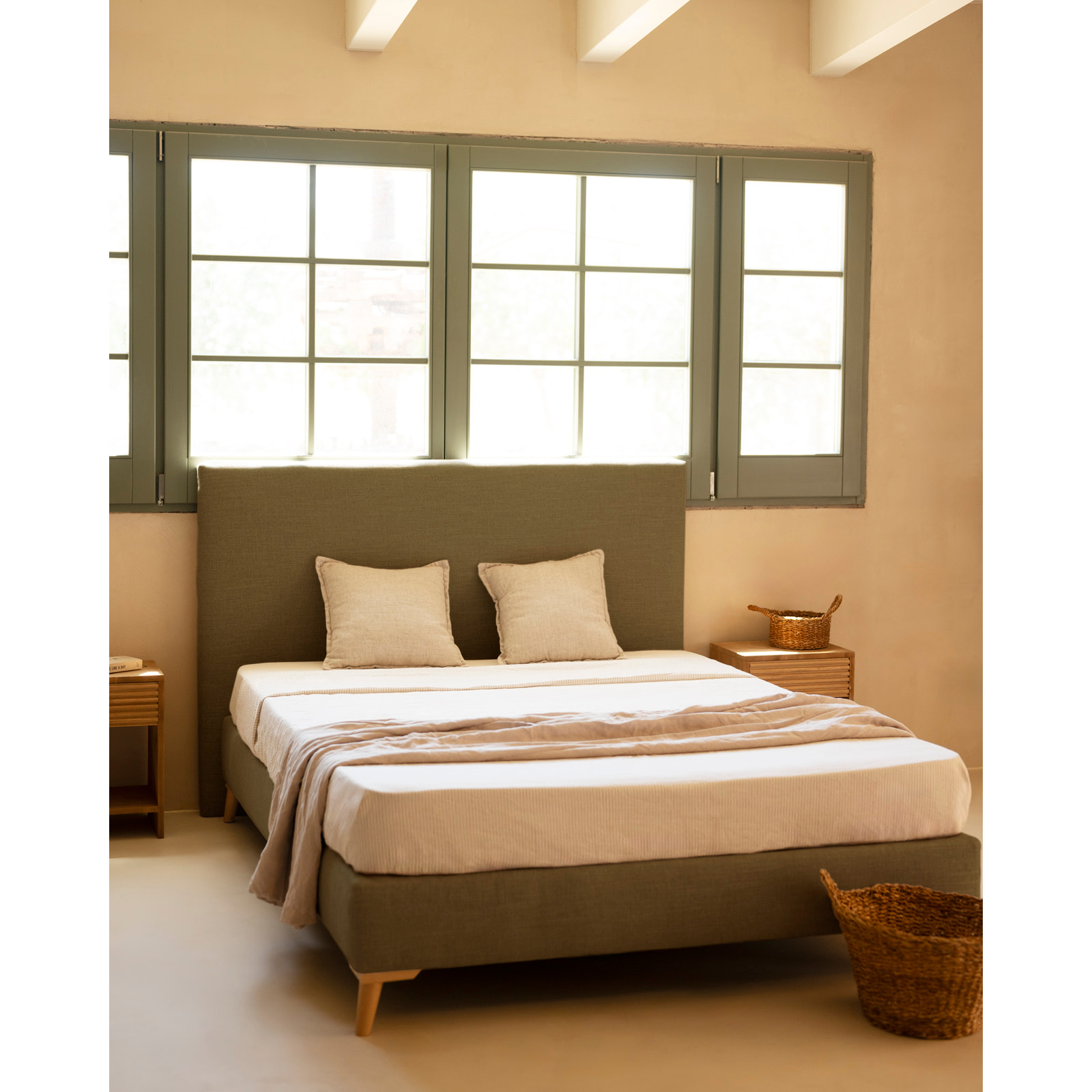Lit rembourré en lin vert pour les matelas en différentes tailles