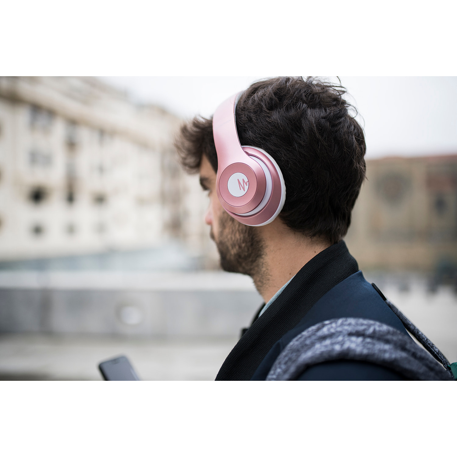 MAGNUSSEN H2 HEADPHONES en color Rosa
