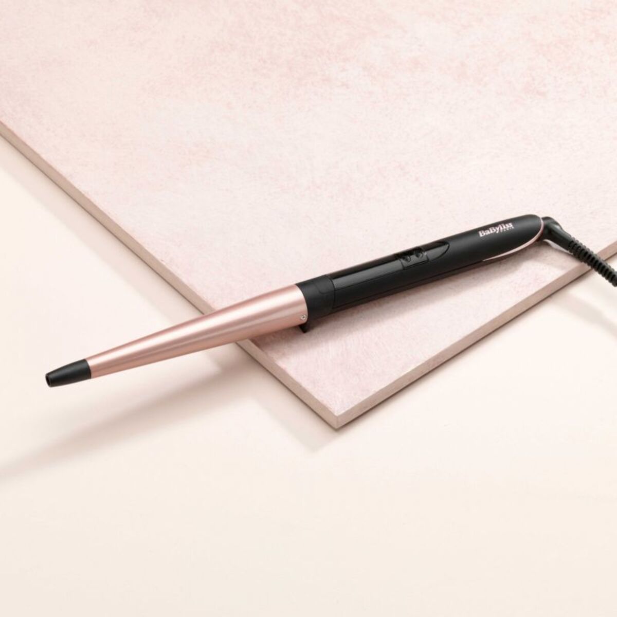 Fer à boucler BABYLISS Conical Wand C454E
