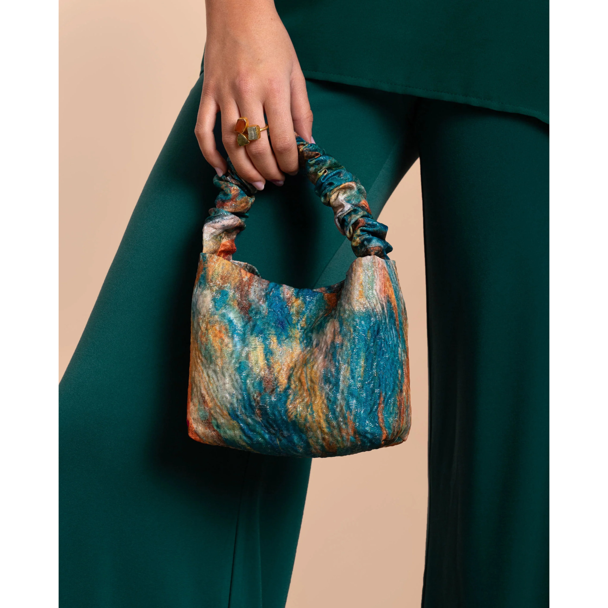 Mono largo de punto con capa multiposición