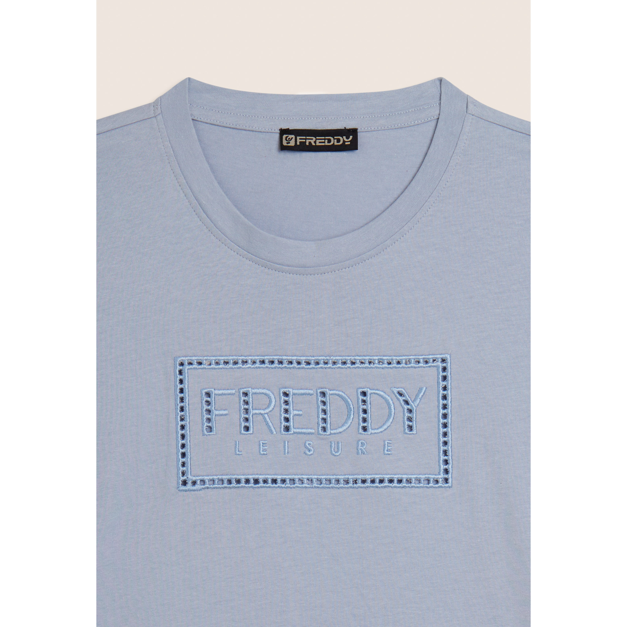 T-shirt con Maniche ad Aletta e Logo Ricamato
