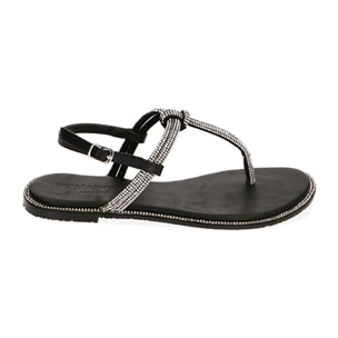 Sandalias tanga negras con pedrería